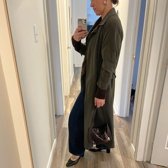 Vintage Olive Trench Coat - super flattering! From Hudson’s Bay - Picture 12 of 14